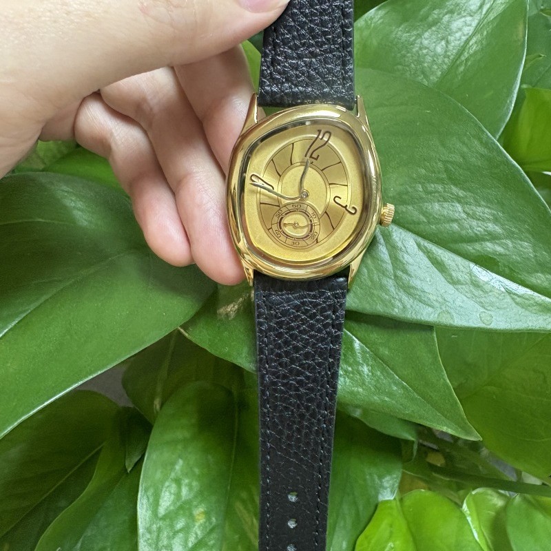 Neu gestaltete, einzigartig ge – Luxury Watch Unique Bewertung und Preis